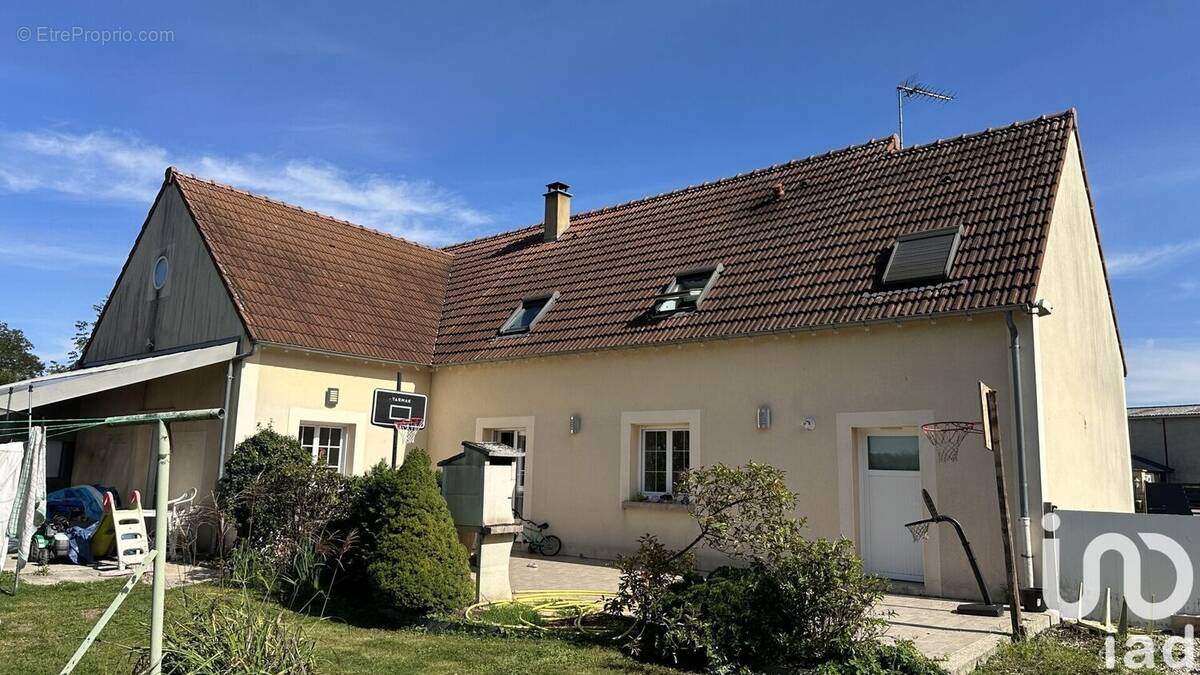 Photo 1 - Maison à COURTERANGES