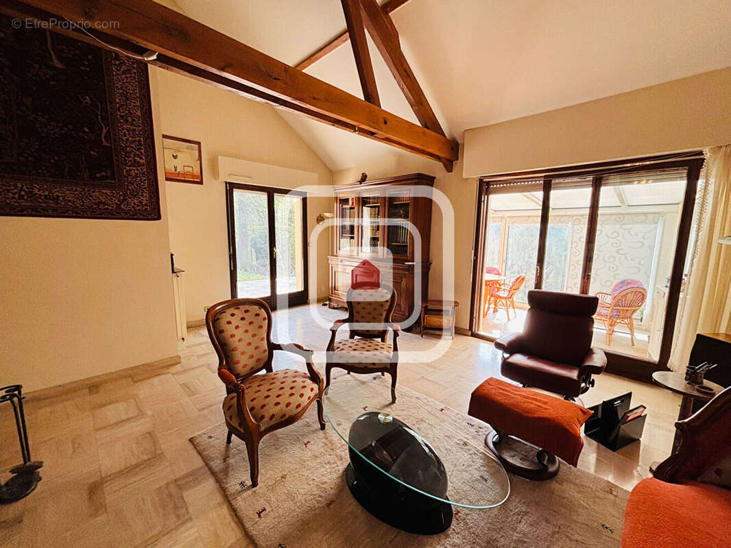 Maison à VILLE-EN-SELVE