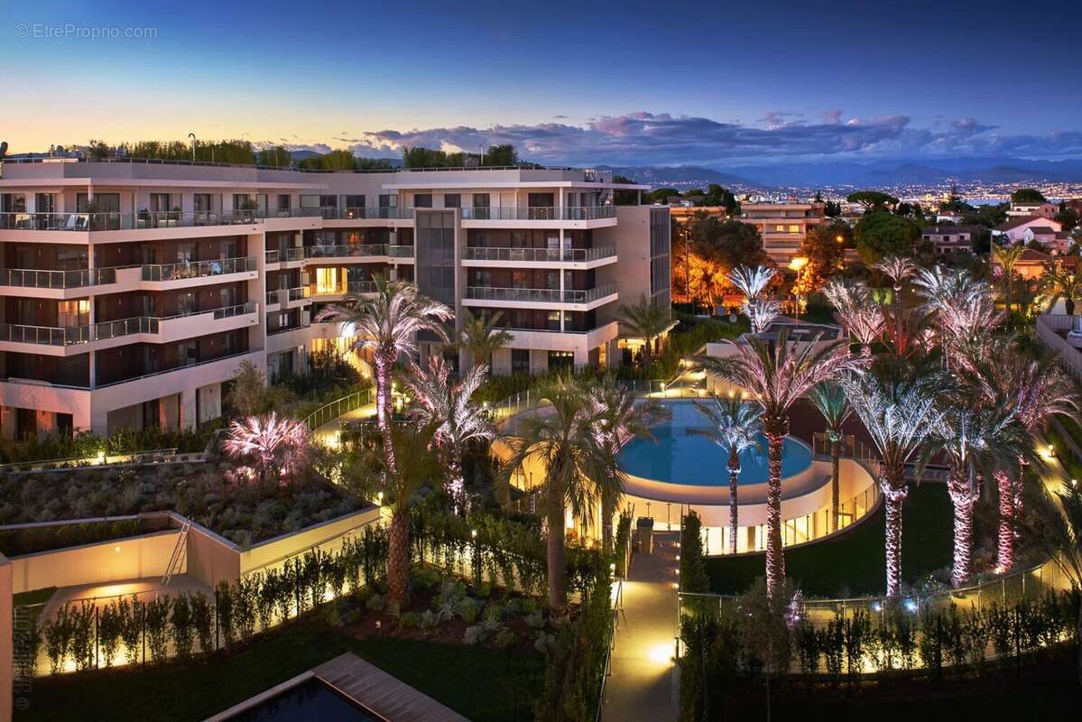 CAP D'ANTIBES -  Sous offre - Penthouse de 185m² dans résidence d'exception - E42 - photo 22