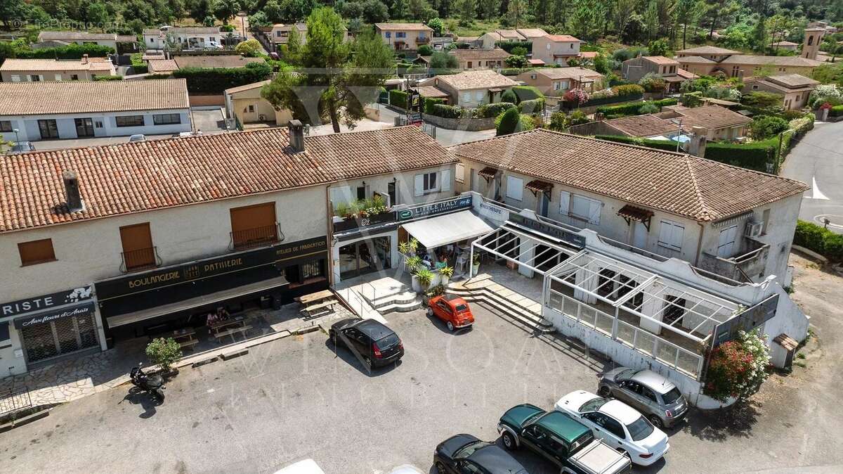 Le Tignet – Fonds de commerce Bar avec Licence IV - photo 2