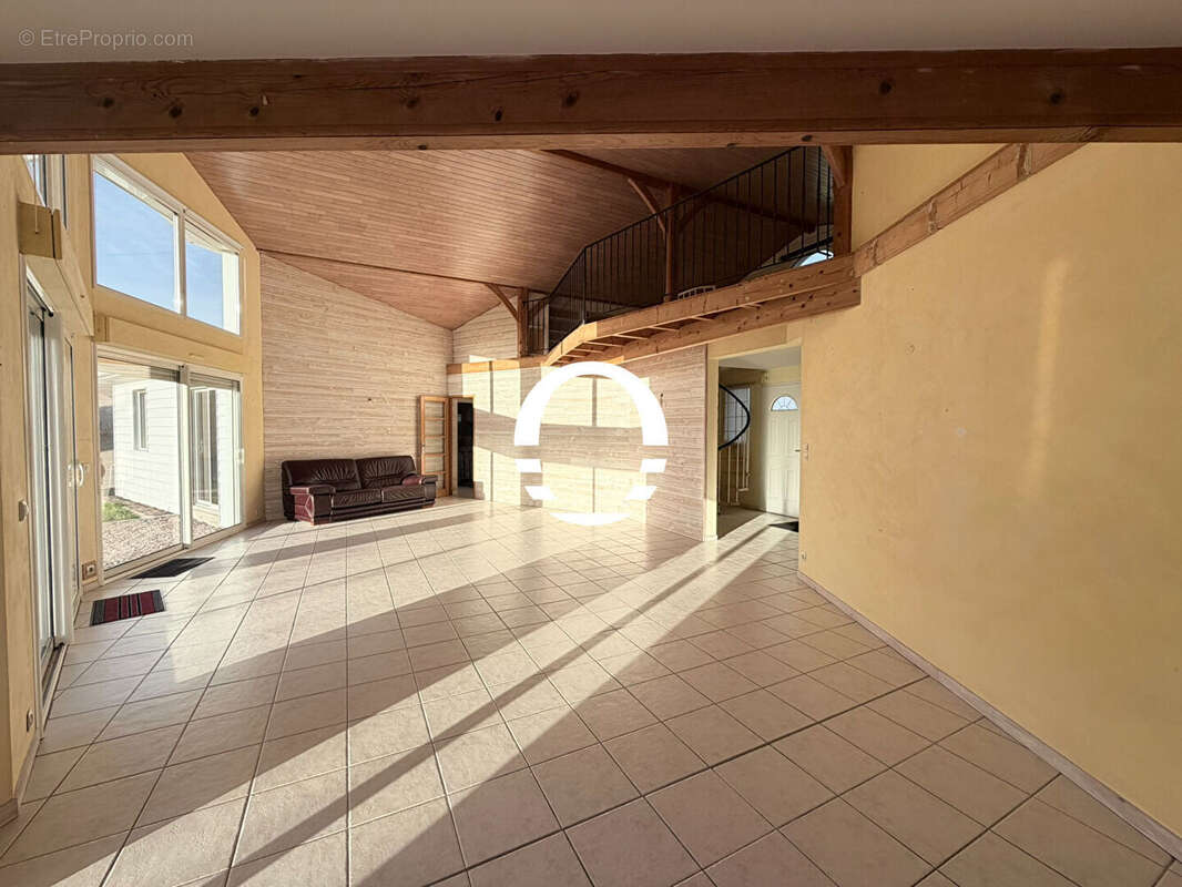 Maison à CHAUVE