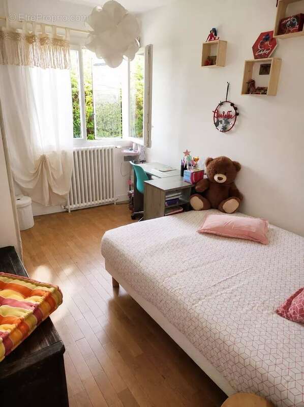 Maison de plain-pied avec trois chambres et agréable jardin - photo 10