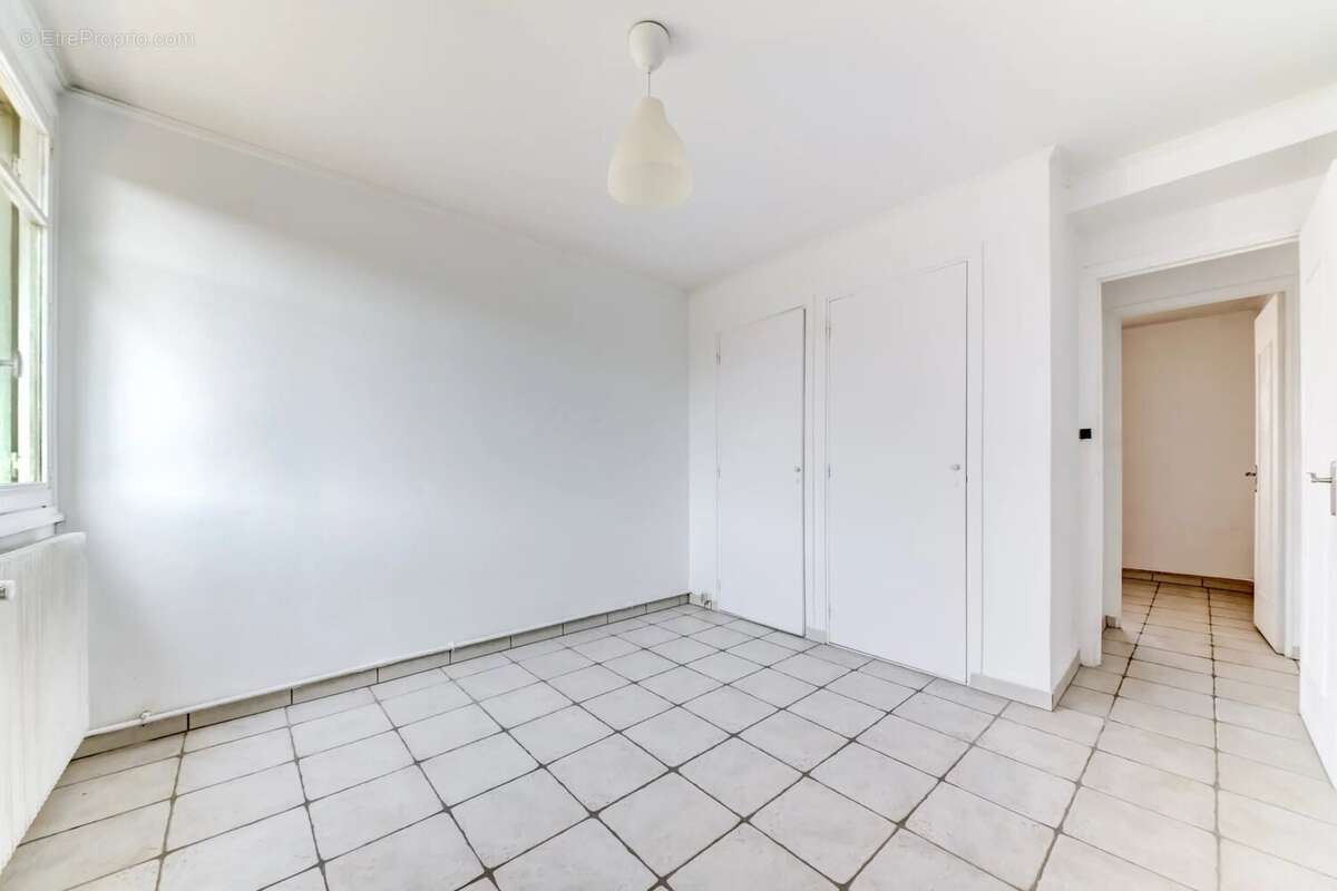 Appartement à LYON-8E