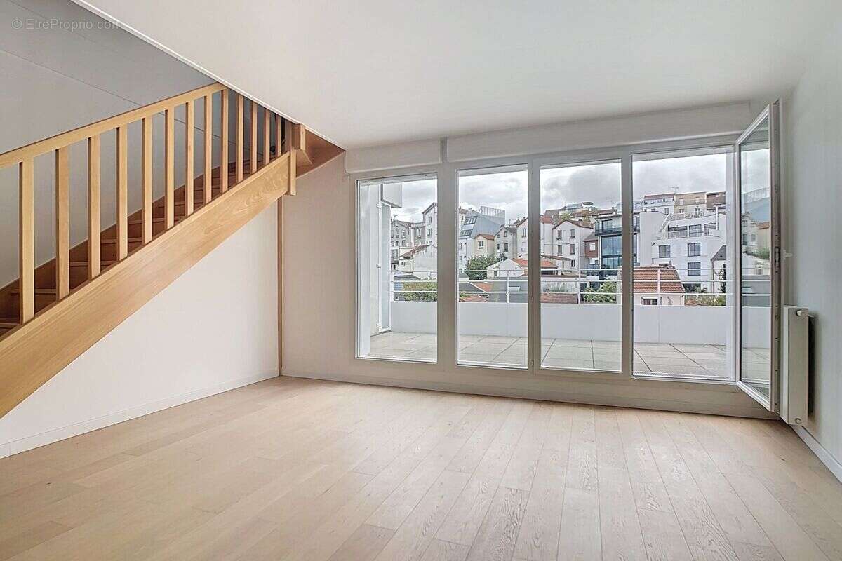 Appartement à ISSY-LES-MOULINEAUX