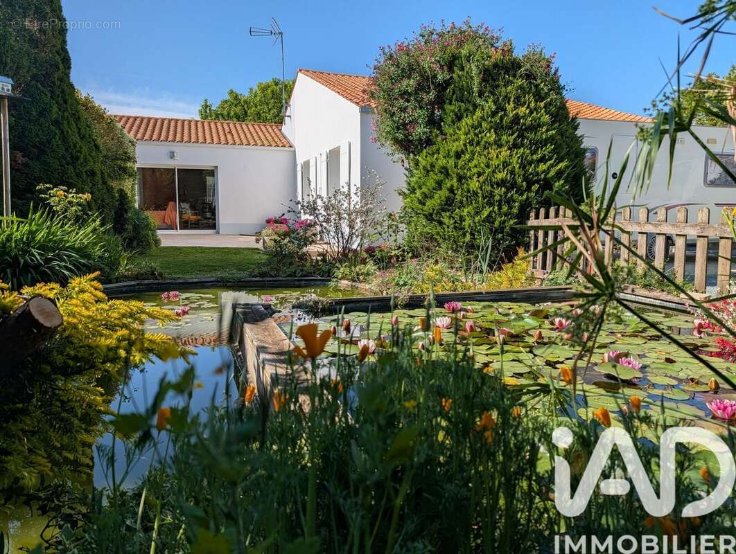 Maison 123 m² à Saint-Ouen-D'aunis  - photo 4