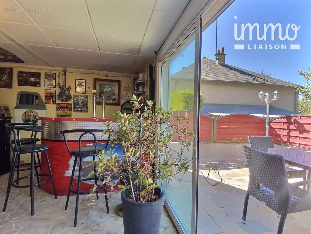 Maison à CHAUMONT-SUR-LOIRE