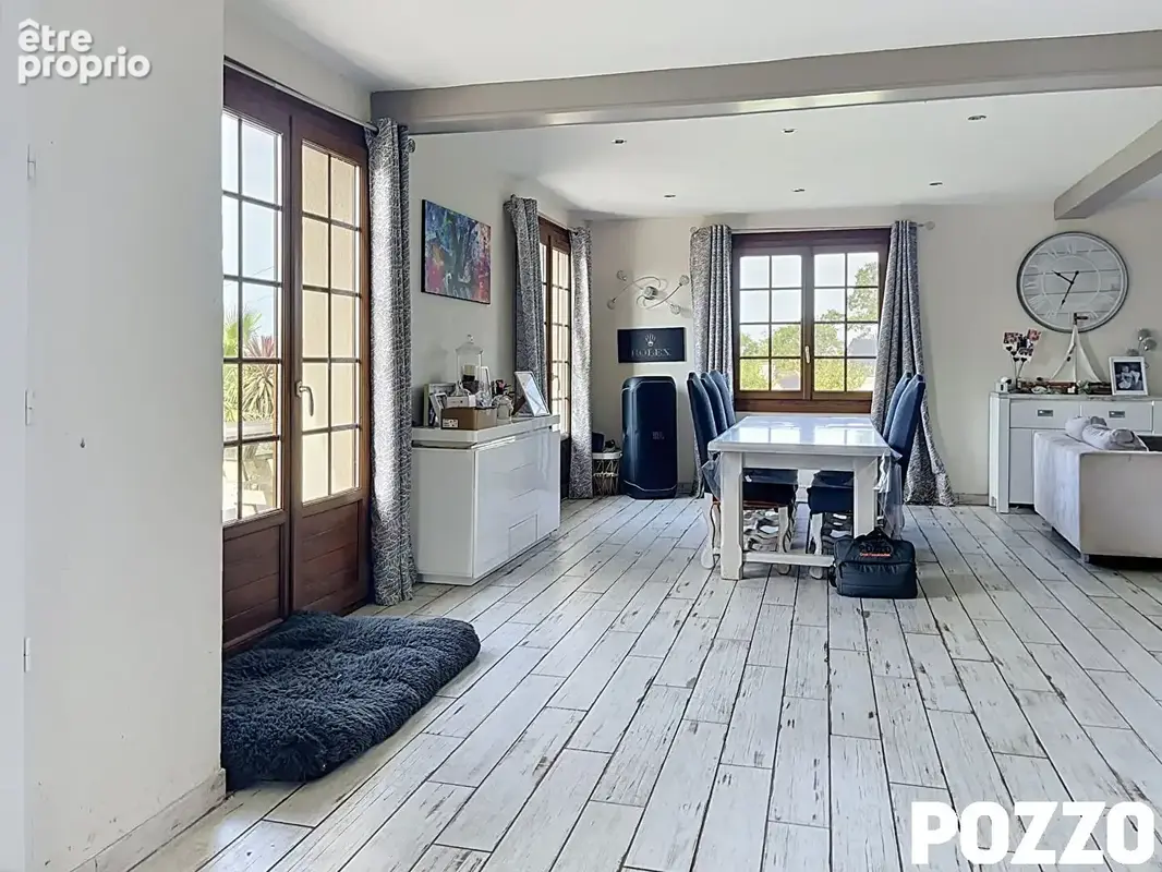 À VENDRE  Belle maison familiale  sur un terrain de 1 727 m² à Canchy (14230) - photo 7