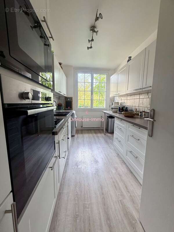 Appartement à VERSAILLES