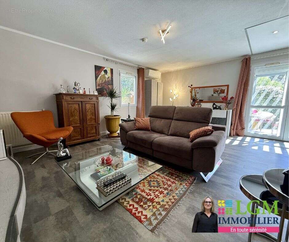 Nimes - villa soignee 4 chambres - piscine - garage - photo 5