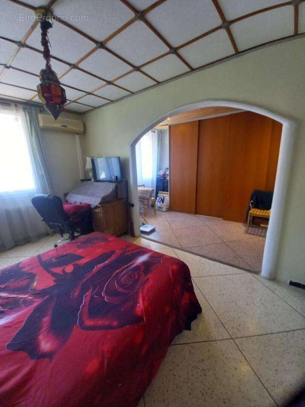 Maison de ville Vidauban 2 ch 89.10 m2 et garage 110 m2 - photo 7