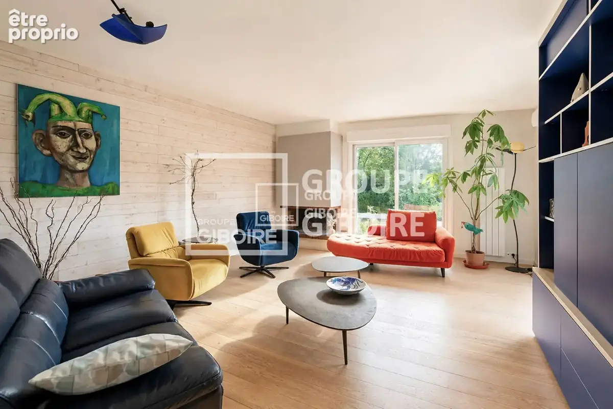 A vendre - agence giboire *exclusivite* maison de plus de 220 m² en plein centre de thorigne fouillard - photo 5