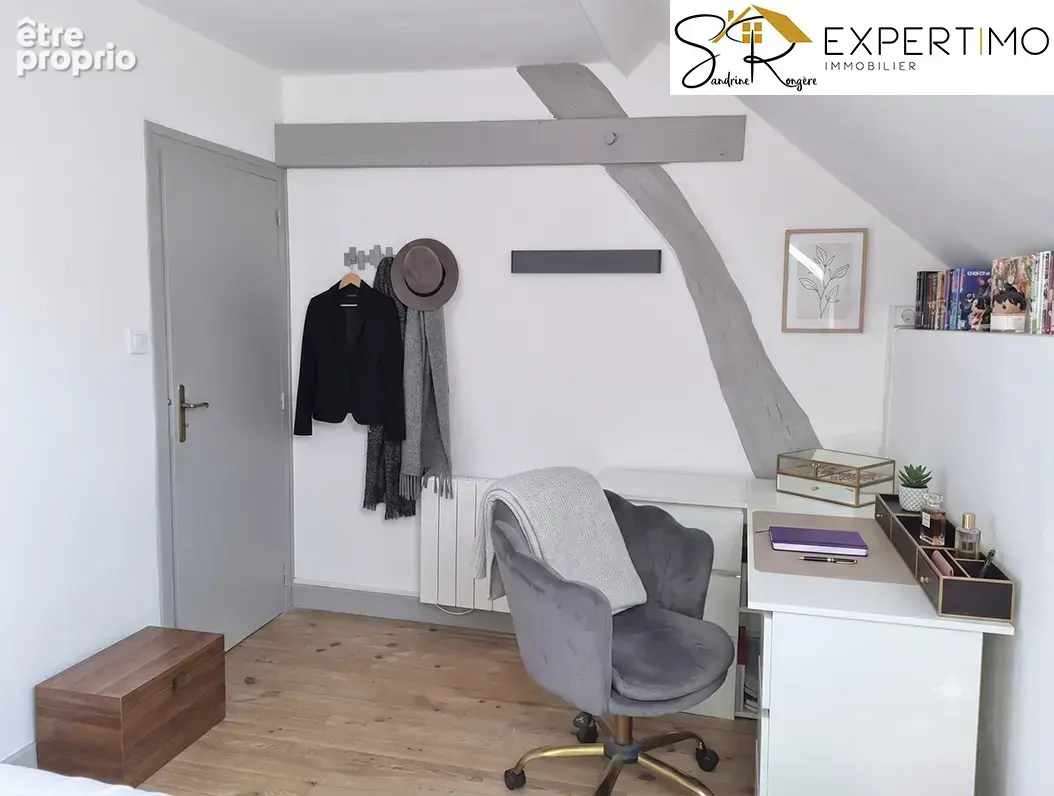 Menat, ensemble de 3 maisons, grange et terrain de tennis sur 7128m2 de terrain plat. - photo 29
