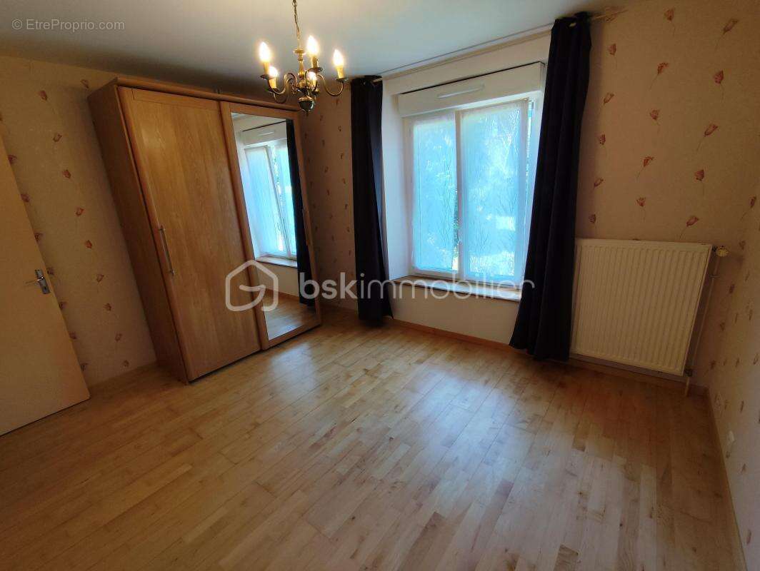 Maison en pierre de 138 m2 exposée plein Sud - photo 11