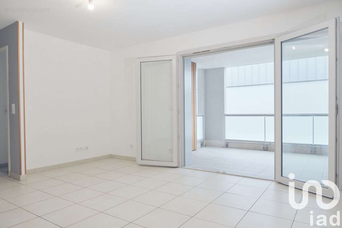 Photo 2 - Appartement à LA RAVOIRE