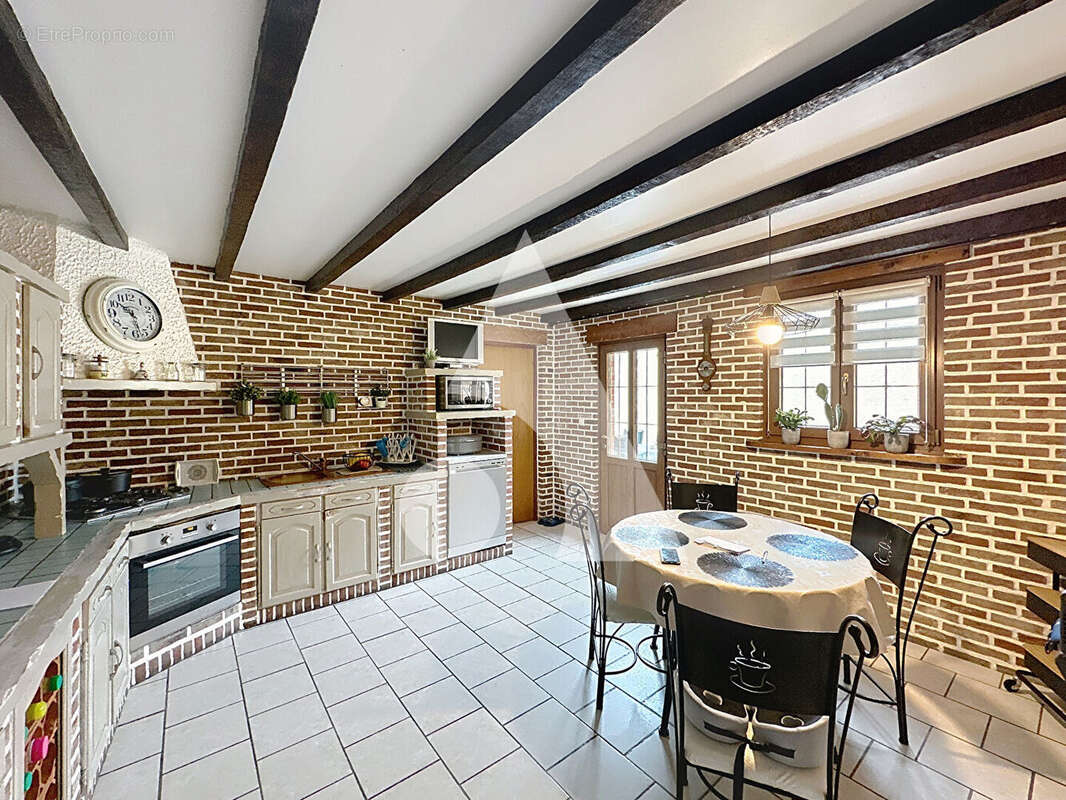 Maison à FRESNES-SUR-ESCAUT