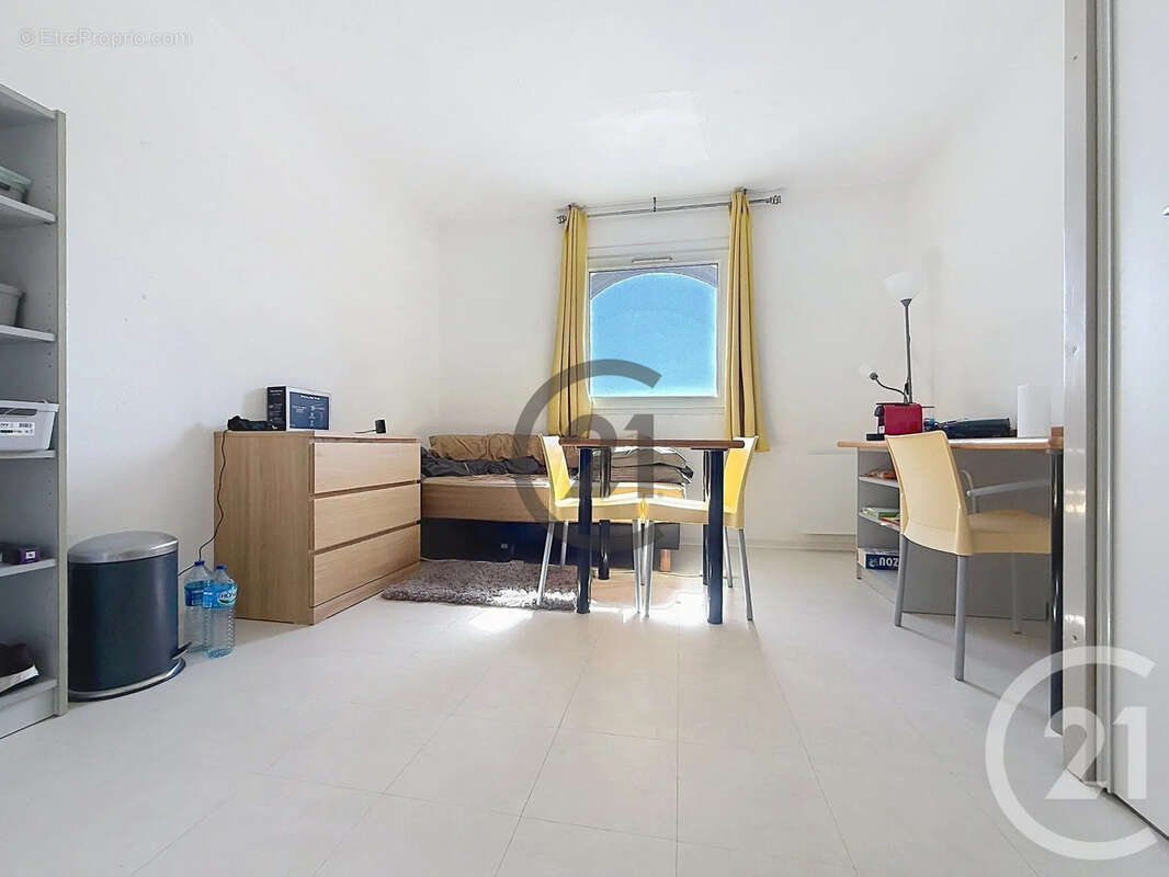 Appartement 18 m² à Reims  - photo 6