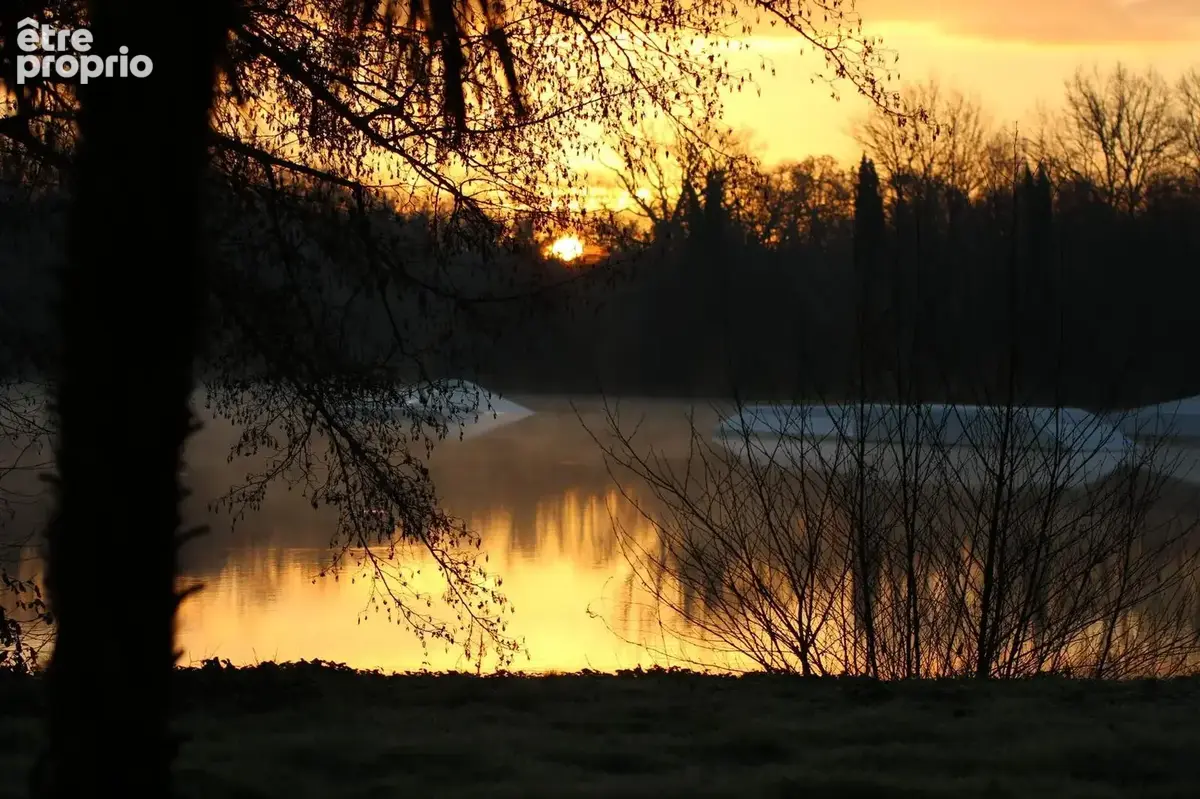 Sablons ? domaine privé de 7 hectares avec lac de 3,6 hectares, hébergements et potentiel touristique près de Saint-Émilion - photo 7
