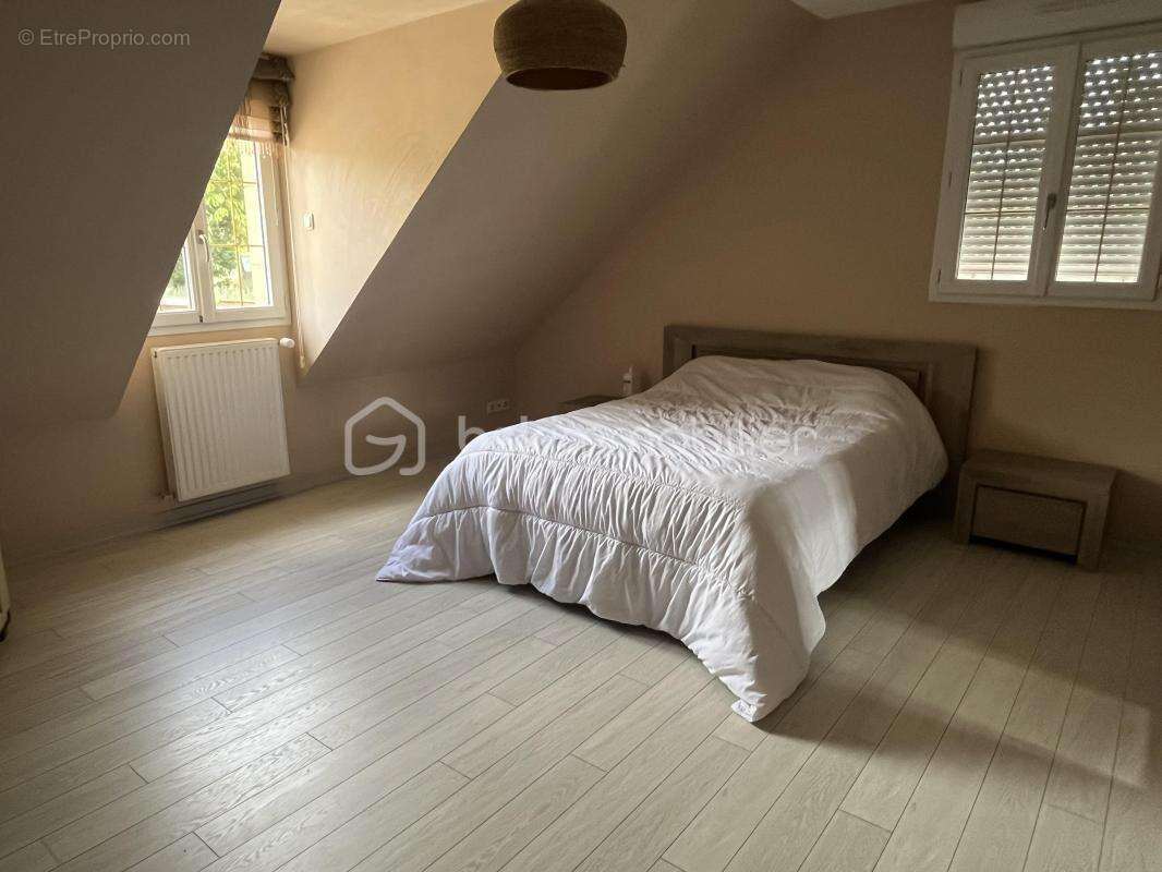 Maison 230 m2, 4 chambres, garage + Appt indépendant - photo 12