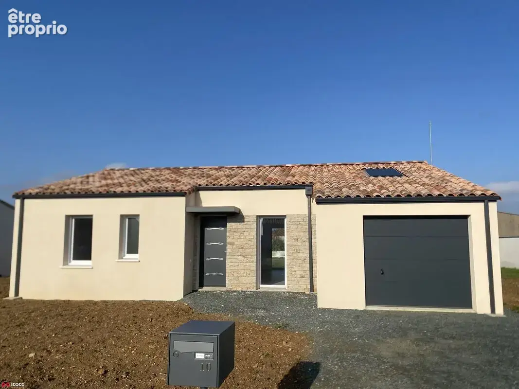 Maison à LA BRETONNIERE-LA-CLAYE