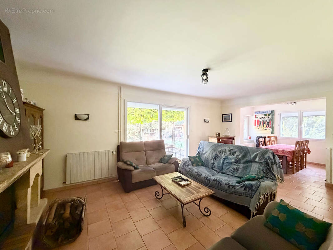 Maison à BARBENTANE