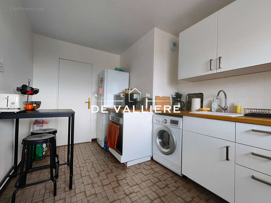 Appartement à NANTERRE