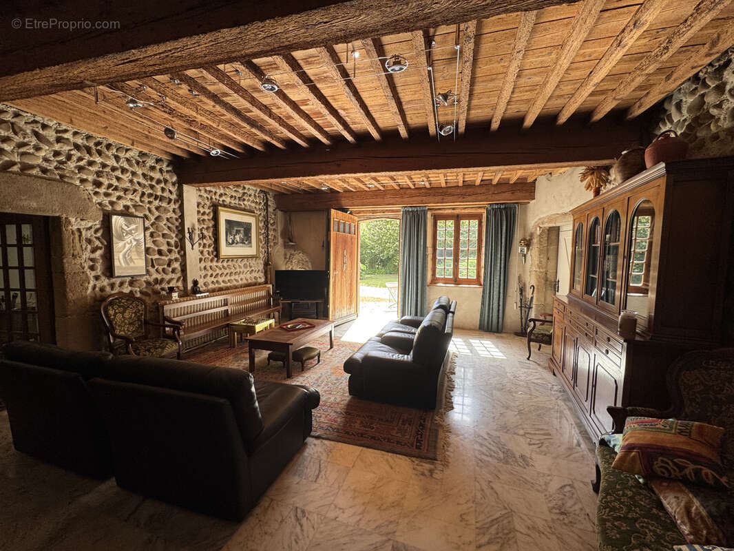 Maison à ALBON