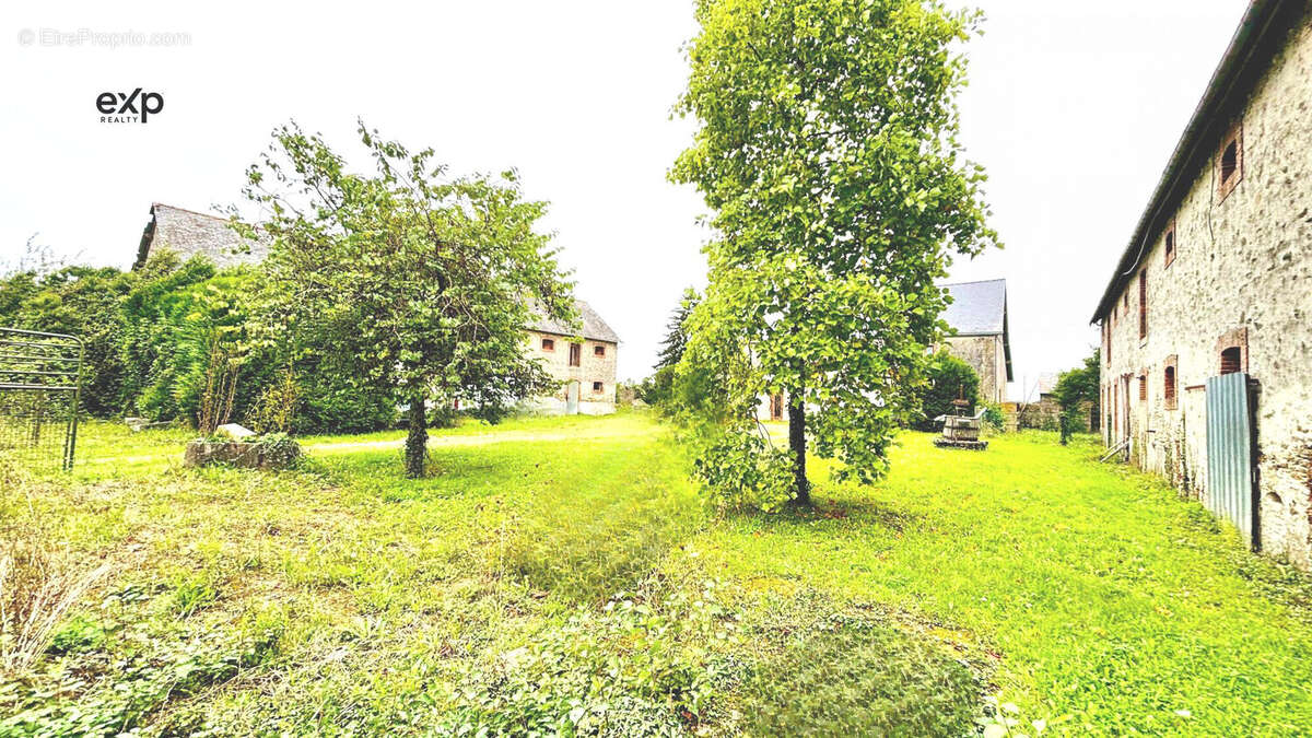 Maison à LAVAL