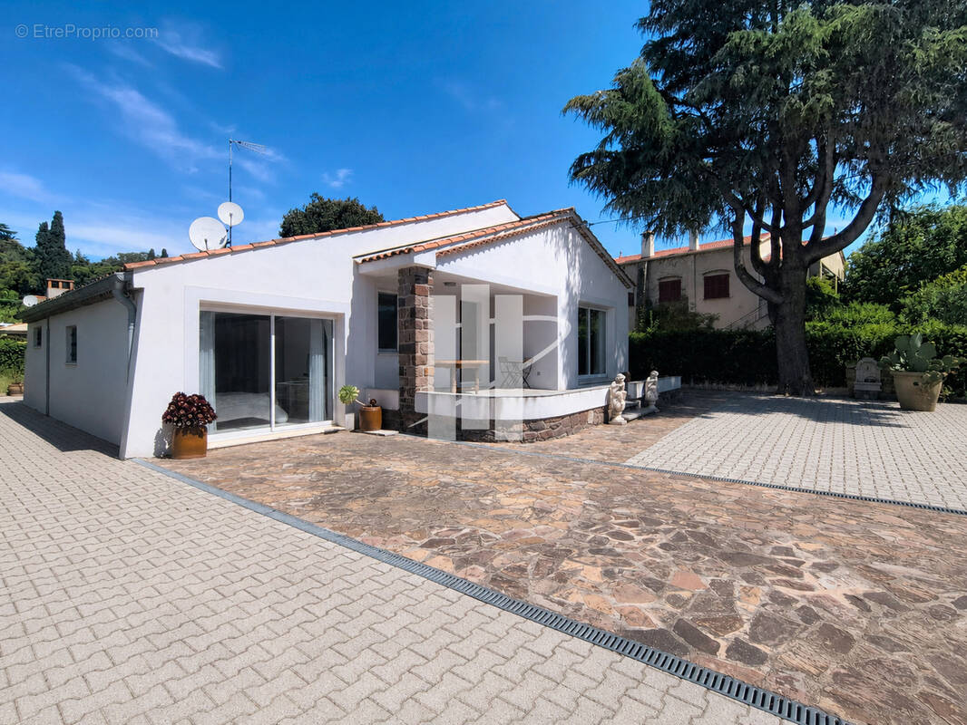 Maison à SAINT-RAPHAEL
