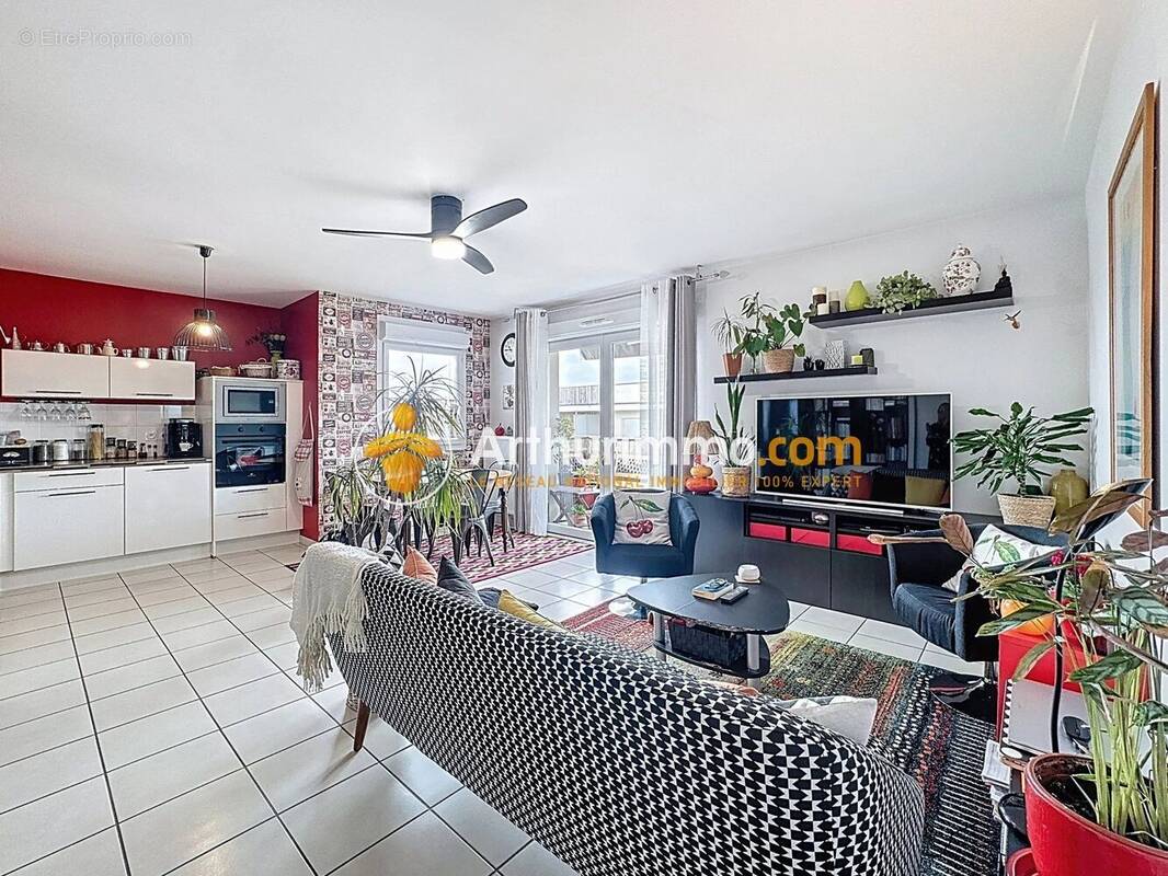 Appartement à L&#039;ISLE-D&#039;ABEAU