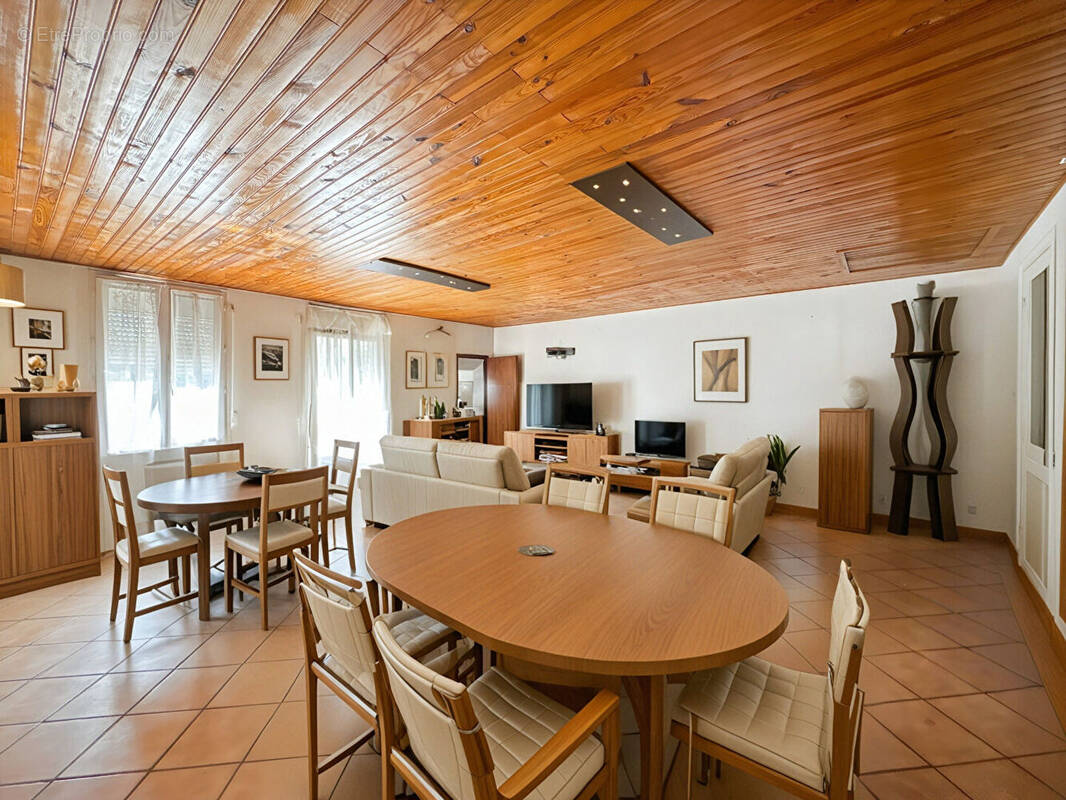 Maison à MERIGNAC