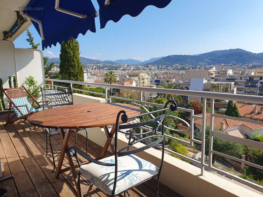 Appartement à NICE