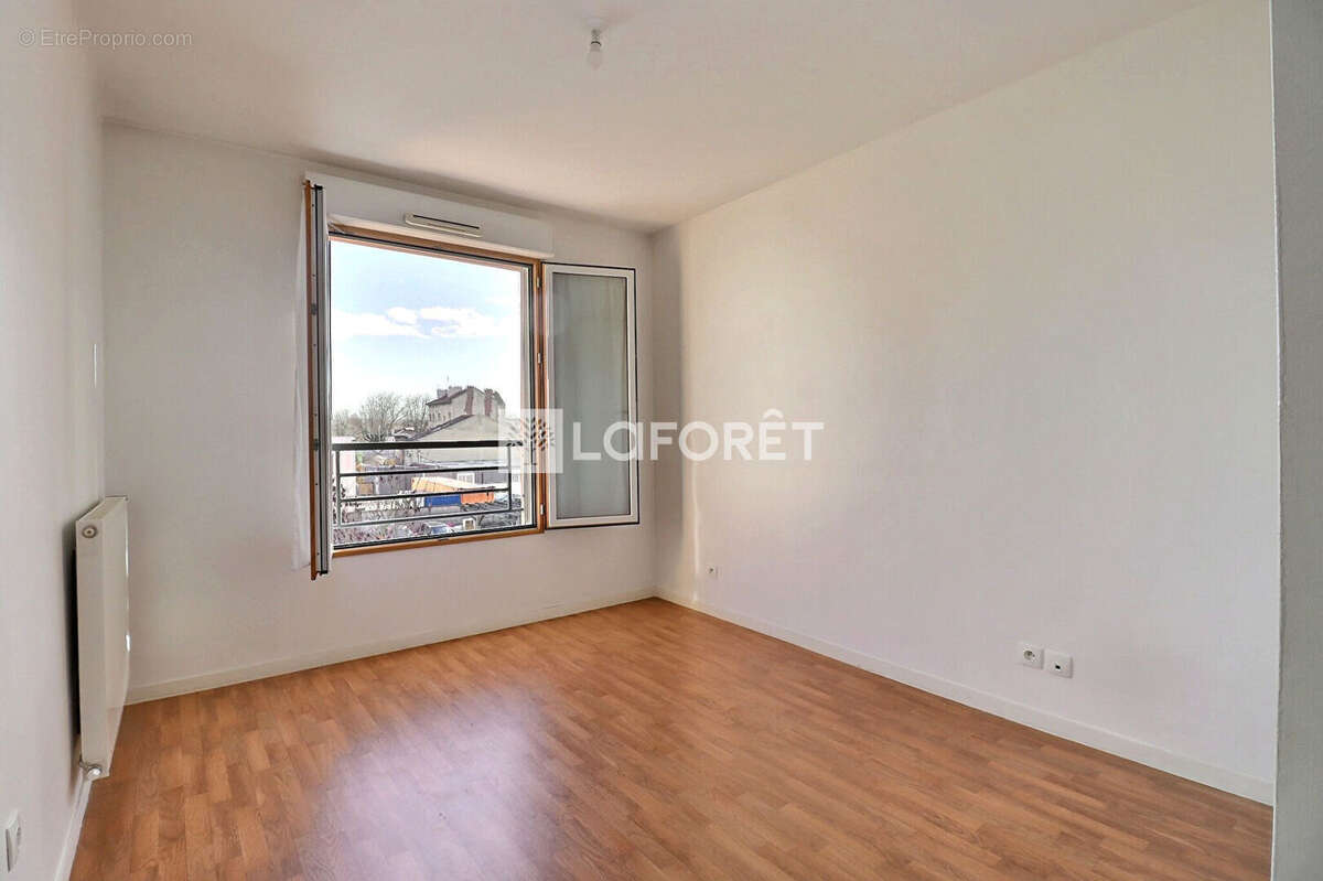 Appartement à VITRY-SUR-SEINE