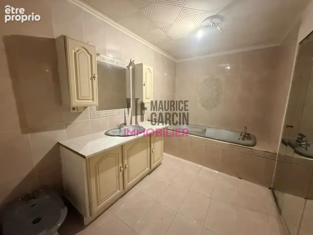 A vendre, à acheter, achat Appartement T4, 84300 CAVAILLON