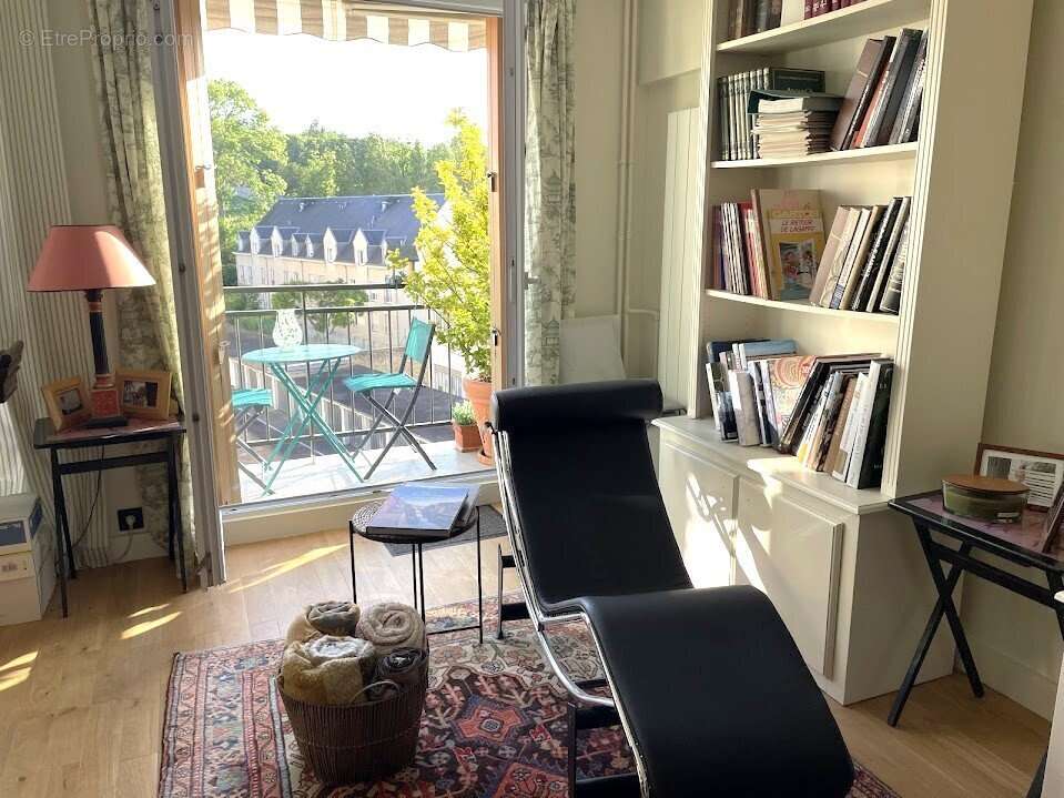 Appartement à VERSAILLES