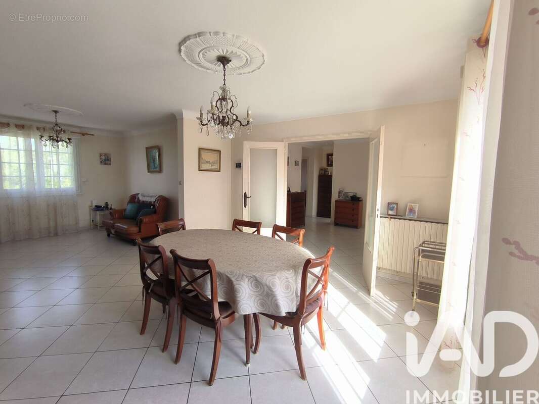 Photo 2 - Maison à REZE