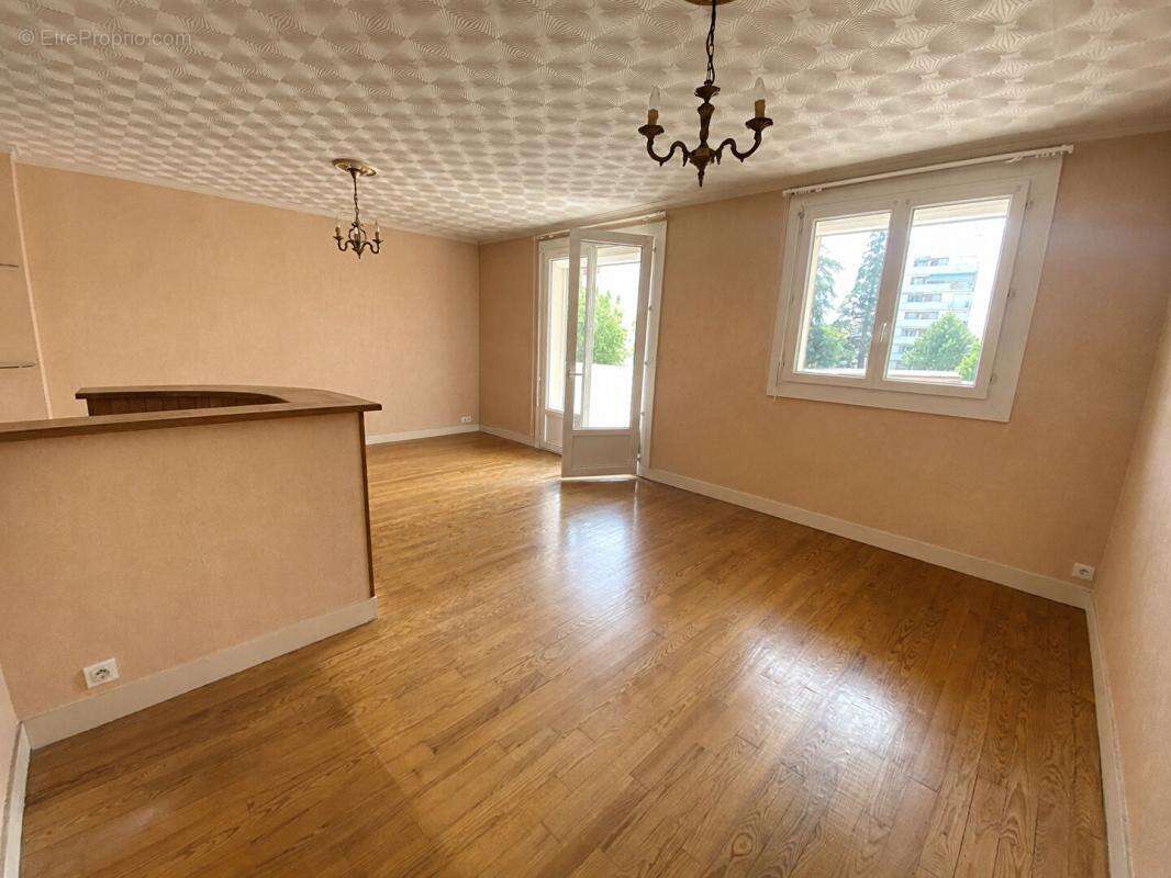 Appartement à ROANNE
