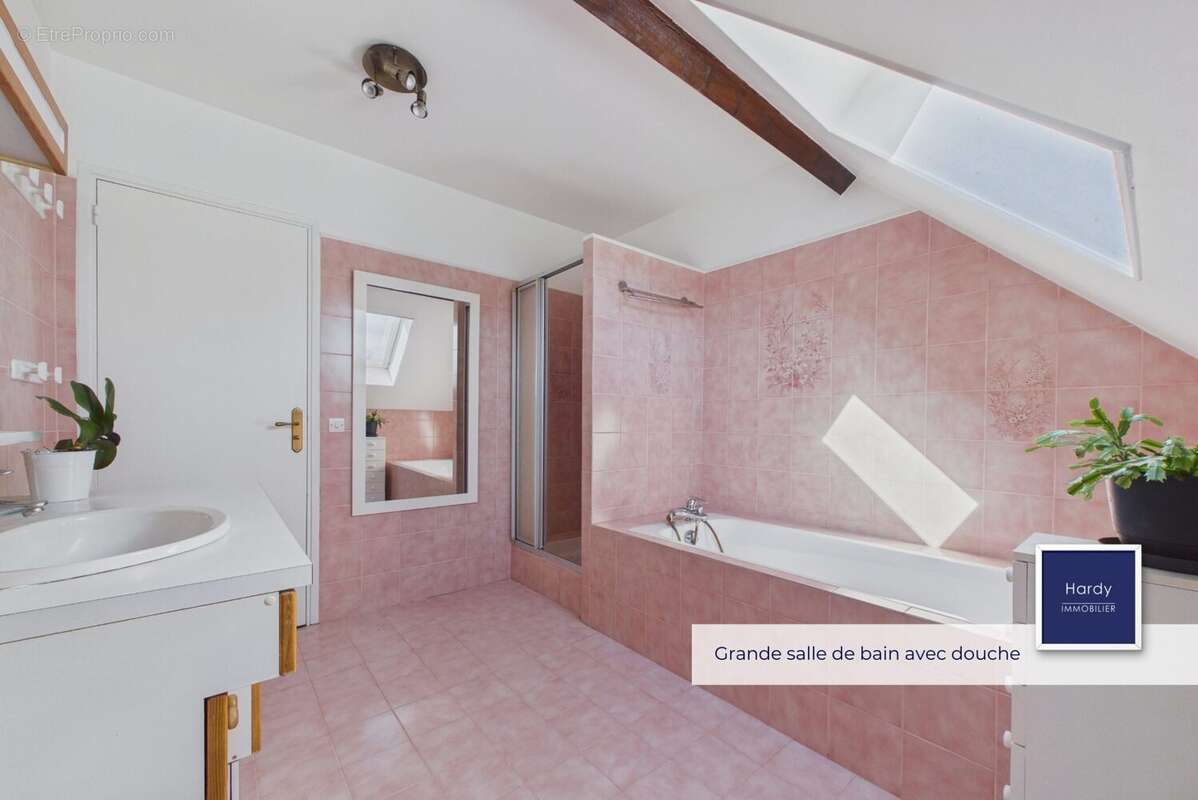 Maison à OSNY
