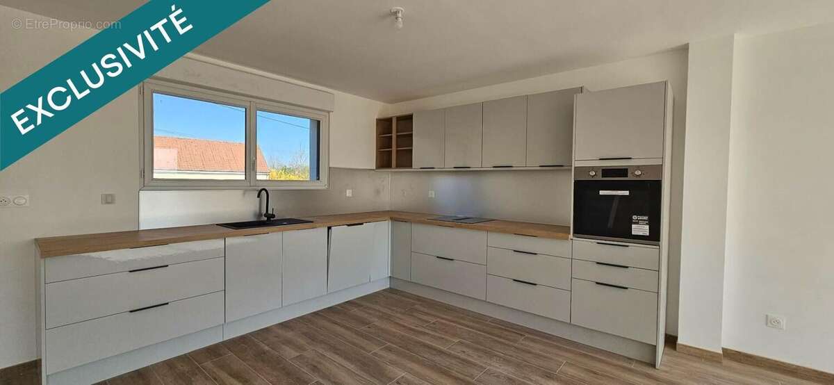 Maison 125 m² à Boisdinghem  - photo 2