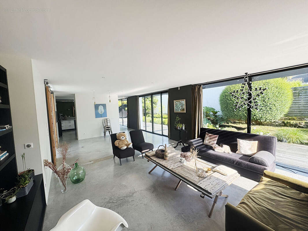 Maison à YFFINIAC