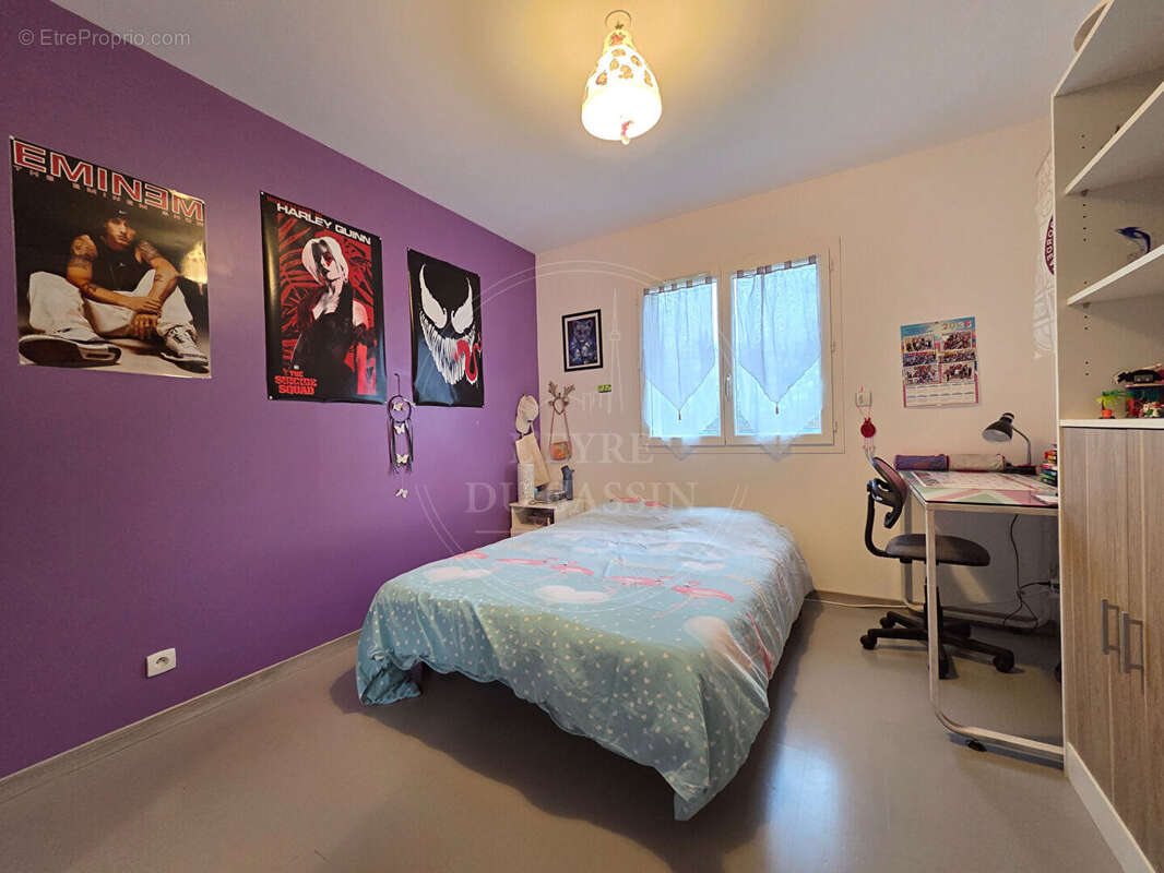 Maison 133 m² + T2 Mios + double garage - photo 12