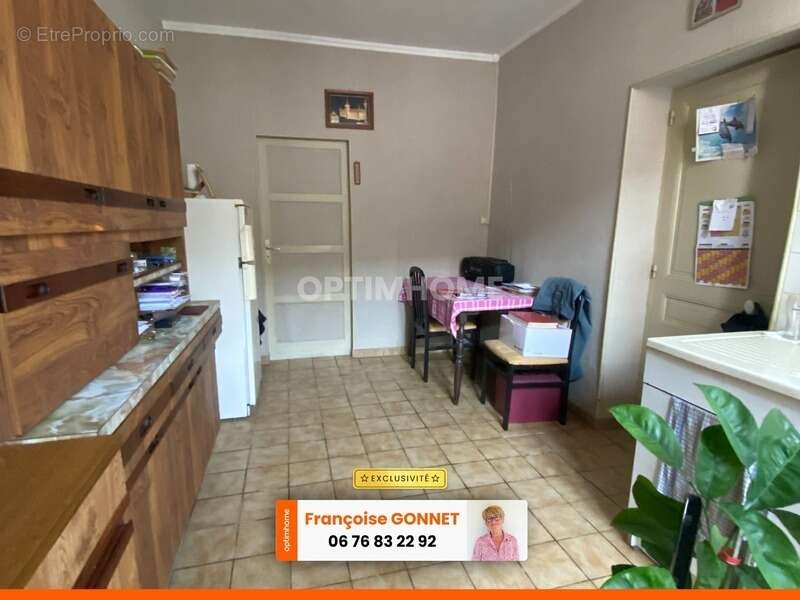 Appartement à SAINT-AMAND-MONTROND