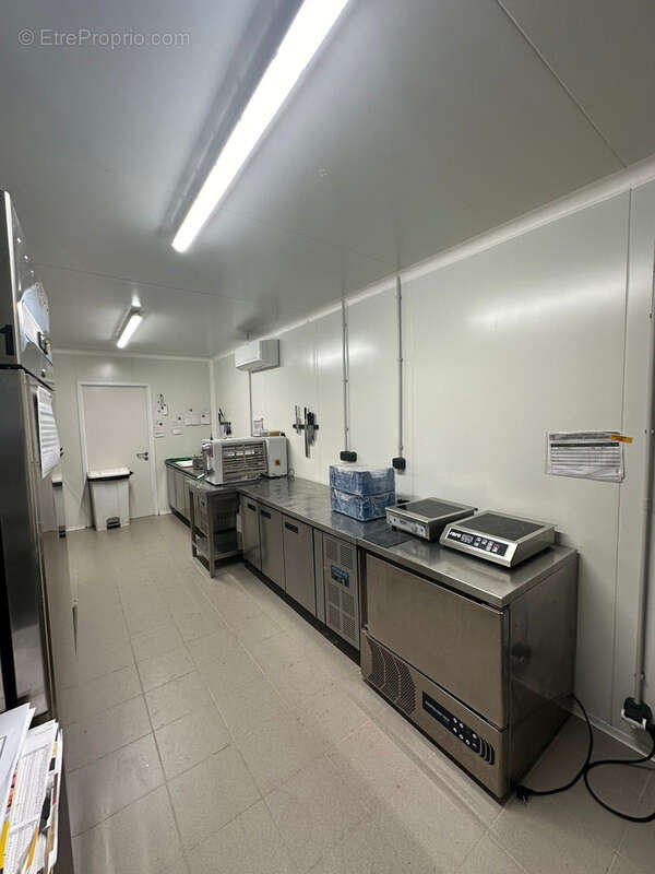 Commerce à BIGUGLIA