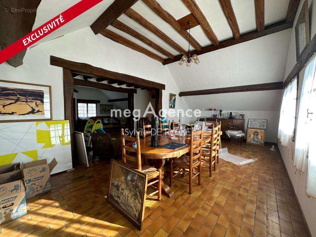 Maison à VALLERY