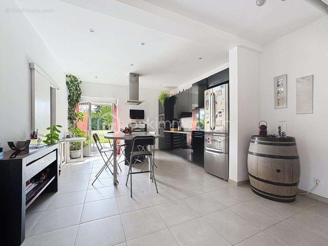 Maison à GARANCIERES