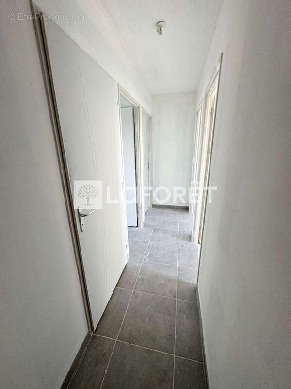 Maison à CRAS-SUR-REYSSOUZE