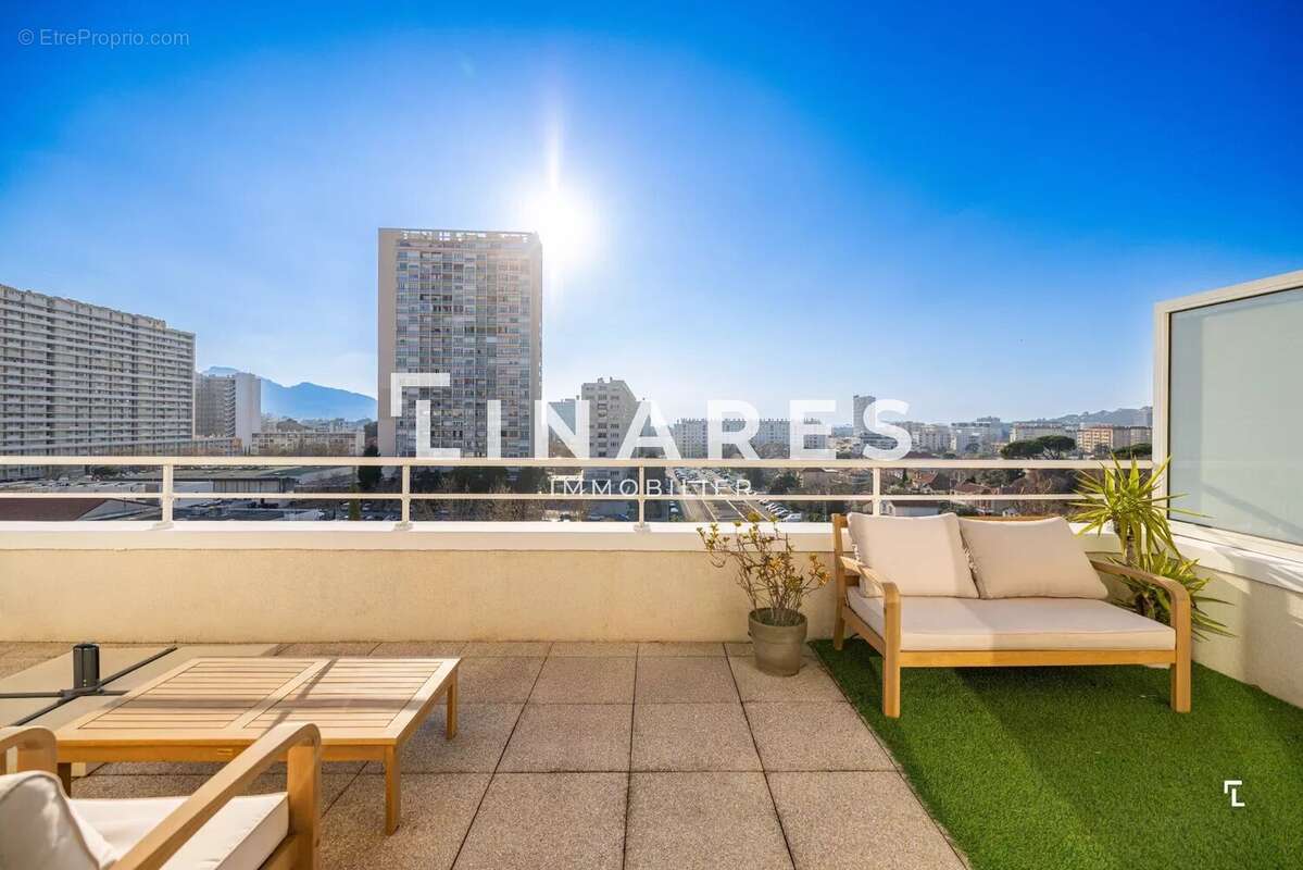 Appartement à MARSEILLE-9E