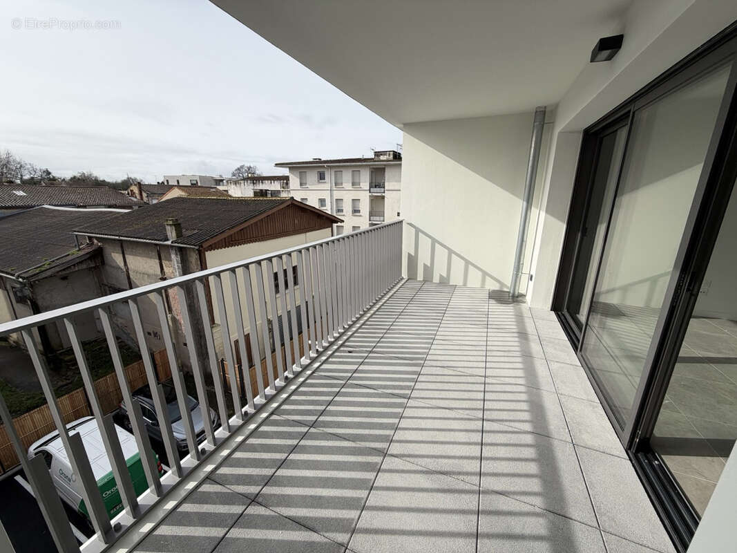 Appartement à PESSAC