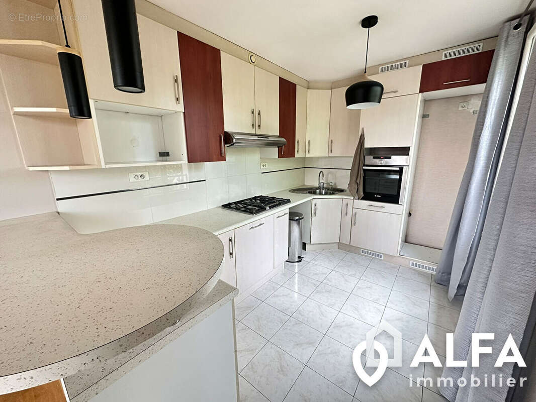 Appartement à SAINT-GRATIEN