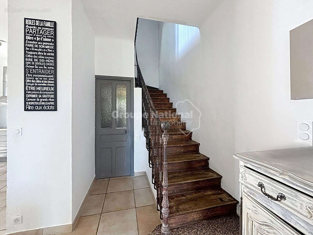 Maison à L&#039;ISLE-SUR-LA-SORGUE