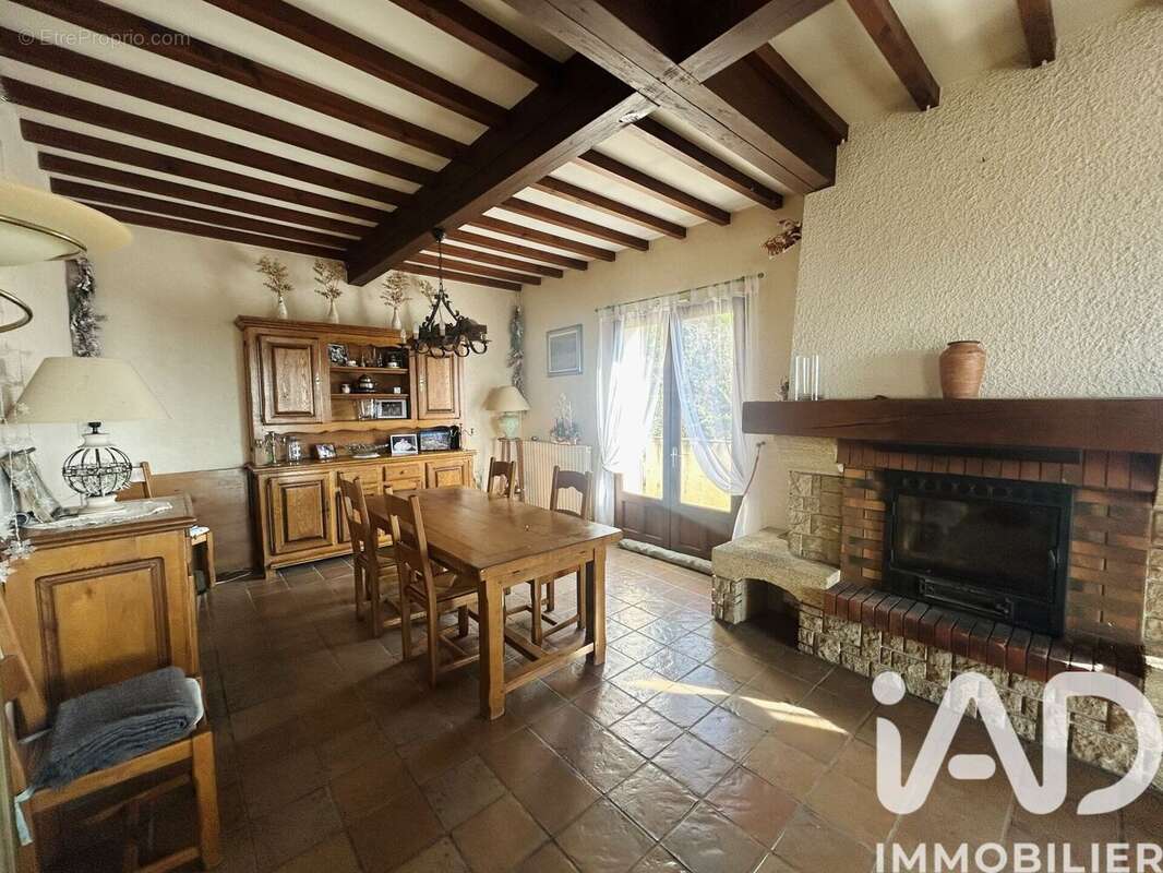 Photo 3 - Maison à PORT-SAINTE-MARIE